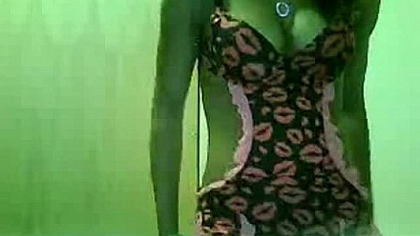 Nonton Hot Horny Ebony With Firm Breasts thumbnail