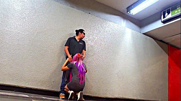 Nonton Dos Chicos Le Revientan El Culo Y La Pusssy A La Colegiala Virgen thumbnail