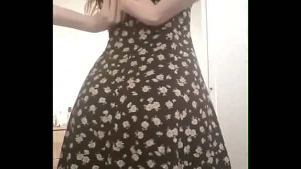 Amateur Girl In Summer Dress On - Livebaes.com thumbnail