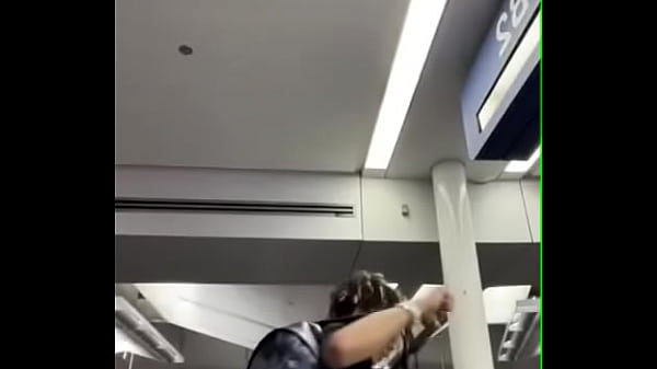 Nonton Iann Dior Real? thumbnail