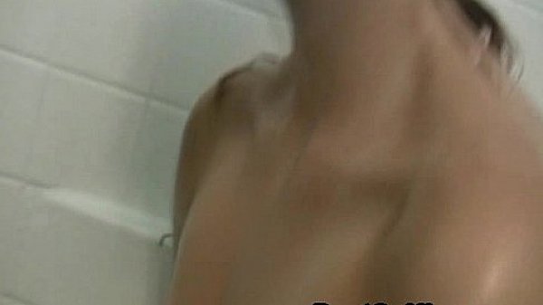 Nonton Watching My Hot Ex Girlfriend Naked In The Bathtub thumbnail