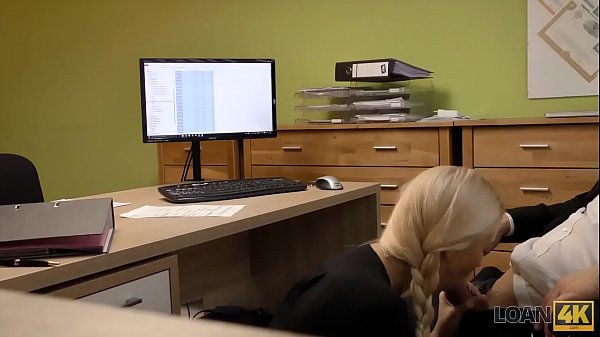 Nonton Loan4k. Immobilienmakler Sollten Ihre Vagina Verkaufen, Um Gut Bezahlt Zu Werden thumbnail