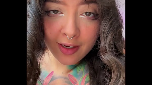 Nonton This Mean Girl Humiliates You And Then Pees On Your Face thumbnail