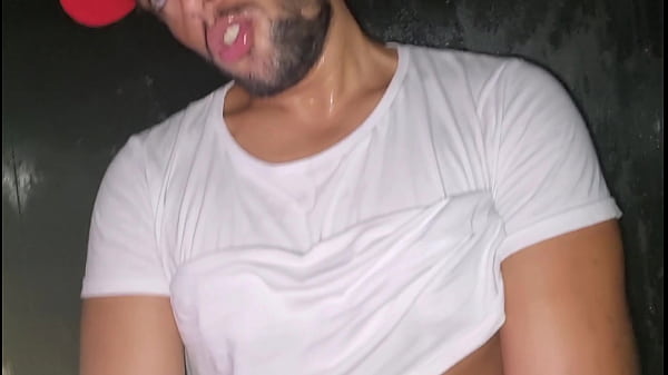 Play MP4 - Safado do rabo apertado gemeu na minha pica - FULL RED