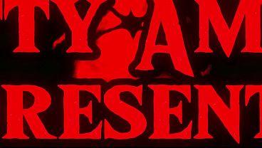 Nonton A Beautiful Mature Woman With Big Breasts Washes In The Bathroom And Then Very Openly Shows Off All Her Assets. thumbnail