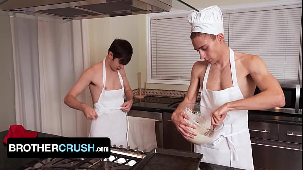 Twink Step Brother Dakota Lovell Takes His Big Stepbro's Dick For Christmas Pt.2 thumbnail