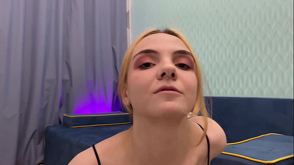 Nonton Getting Super Wet On Cam For Strangers thumbnail