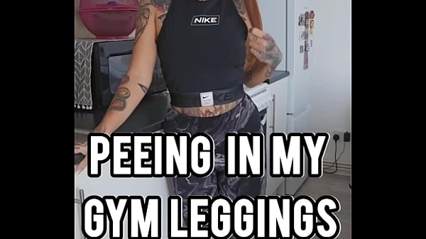 Nonton Pee Desperation In My Leggings thumbnail