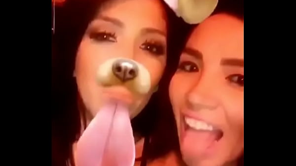 Nonton Hanna Scorza thumbnail