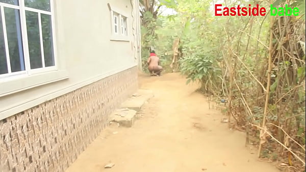 Nonton Outdoor Bathing That Ended Roughly thumbnail