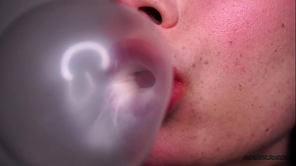 Lush Lips & Bubblegum thumbnail