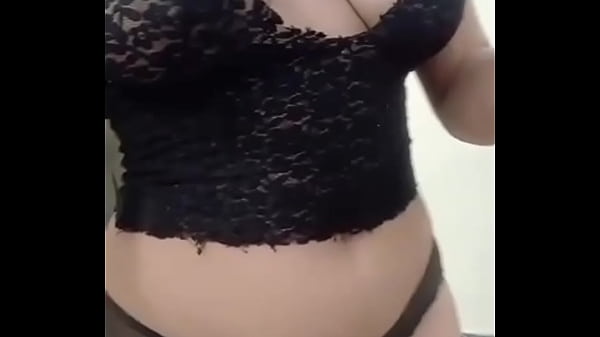 Nonton Mom Is Very Horny On Her Anniversary thumbnail