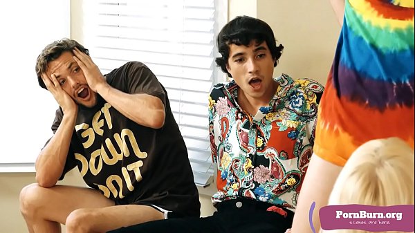 Nonton She&rsquo;s Not Going To Yield Her Crown Of Queen Slut Without A Fight thumbnail