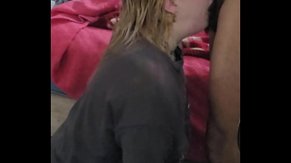 Me Dio Toda La Lechita En La Boca thumbnail