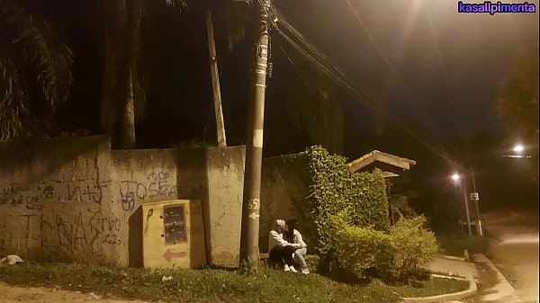 Play MP4 - esposa me traindo na rua&comma; ela me fez de corno&comma; agora leva no cu&excl;