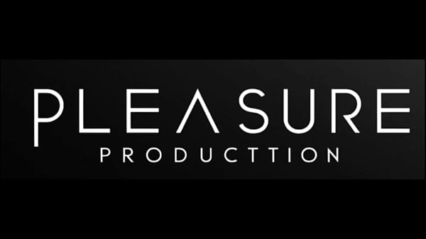 Nonton Aventuras Da Ninfeta Estudiosa Convida Seu Professor Para Aula Particular thumbnail