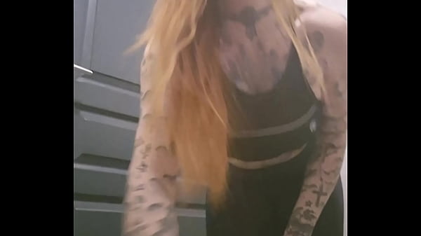 Nonton Apr&egrave;s Ma S&eacute;ance De Sport Je Suis Bien Ferme De Partout ! Tu Veut Tous Voir La ... thumbnail