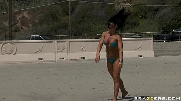 Cherokee - Beach Bum thumbnail