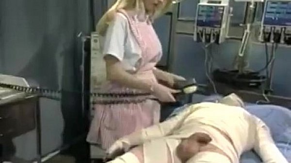 Nonton Enfermera thumbnail