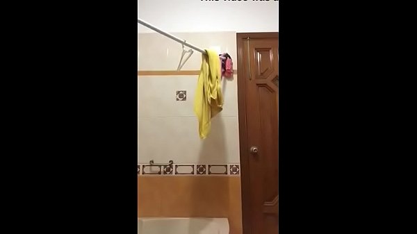 Desi Teen Nude thumbnail