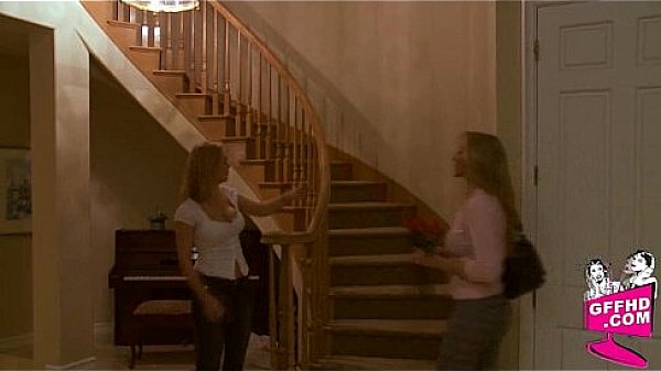 Nonton Lesbian Desires 0750 thumbnail