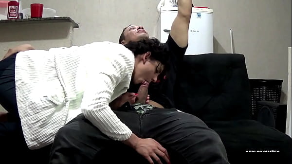 Nonton What A Delicious Cock! Young Slut Sucking And Riding It. thumbnail