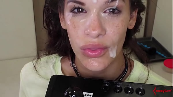 Nonton Dildo Munching Degraded Teen Gets Throat Fucked And Analized By Rough Dom thumbnail