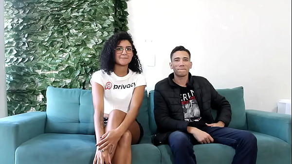 Nonton Participa&ccedil;&atilde;o De Um Bombeiro No Teste Do Sofa thumbnail