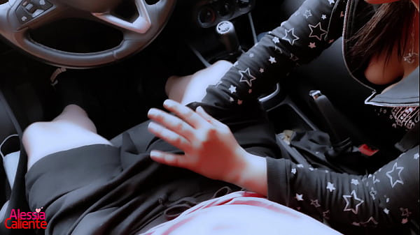 Kinky Girlfriend Sucks My Cock On The Drive Home From The Beach In The Car thumbnail