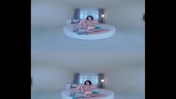 Vibrator Madness: Brazilian Milf'_s Pussy Insertion Pleasures
