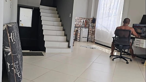 Nonton Morena Gostosa Acorda Cheia De Tesao E Fala No Ouvido Do Macho Que Quer Tranzar thumbnail