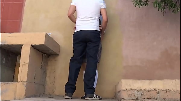 Estudiante Puta Se Sale De La Escuela Con Un Amigo Del Turno De La Tarde Para Tener Sexo thumbnail