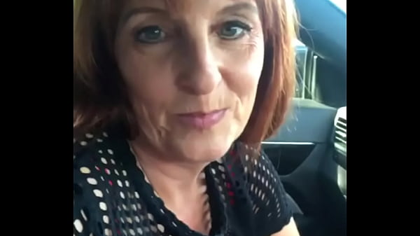 Nonton Milf Public Blow Job thumbnail