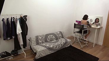 Nonton Le Doblo La Edad, Pero No El Deseo thumbnail