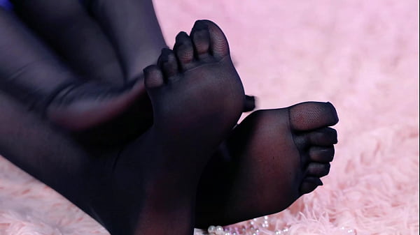 sexy MILF feet and playful sexy teasing 