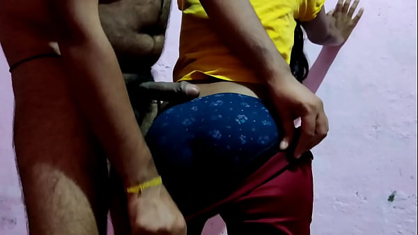 गरम लड़की को बुलाकर चोदा 