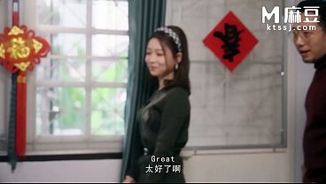 Nonton The Virgin Finally Arrives In The New World Where He Can Have Sex With The Girl He Likes thumbnail