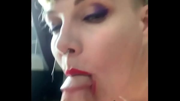 Nonton Sucking Big Cock While My Pussy Vibrates thumbnail