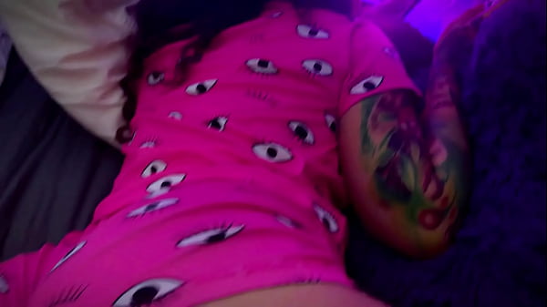 Nonton Stepdad Fights With Mom So I Comfort Him thumbnail