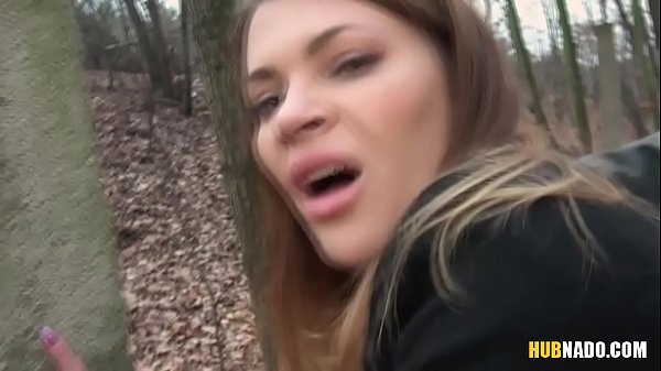 Nonton Russian Student Picked Up In Prague thumbnail