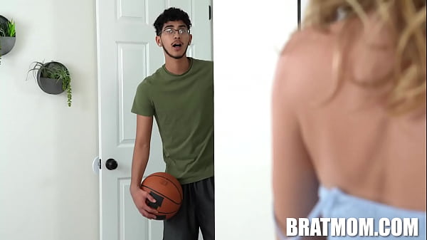 Showing Off thumbnail