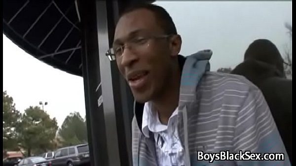 Black Gay Muscular Man Seduces Teen White BOy For A Good Fuck 10 