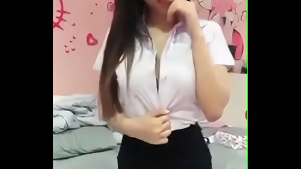 Nonton Khmer Student Take Off Cloth thumbnail