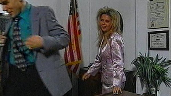 Metro - Star Flash - Scene 3 - Extract 1 thumbnail