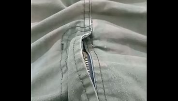 Con ganas de tener un orgasmo y un toque toque de locura
