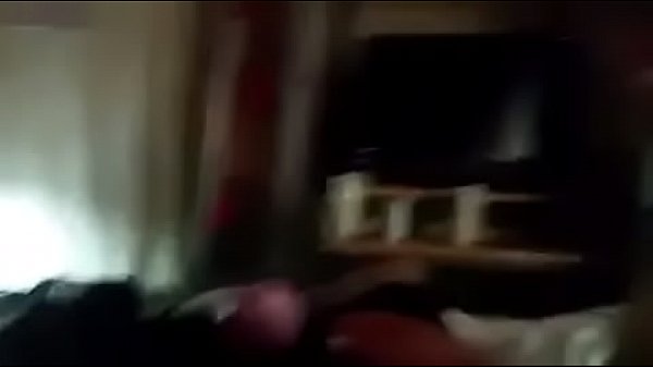 Carlos Cachando Con Una Puta thumbnail