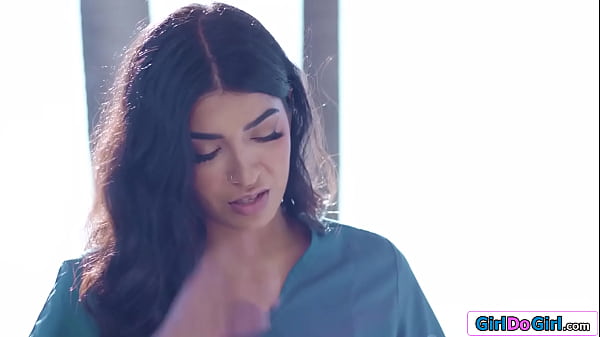 An Oily Body Massage Is Just What Petite Vanna Bardot Needs.experienced Lesbian Masseuse Jasmine Sherni Massages Her Feet And Her Pussylips thumbnail