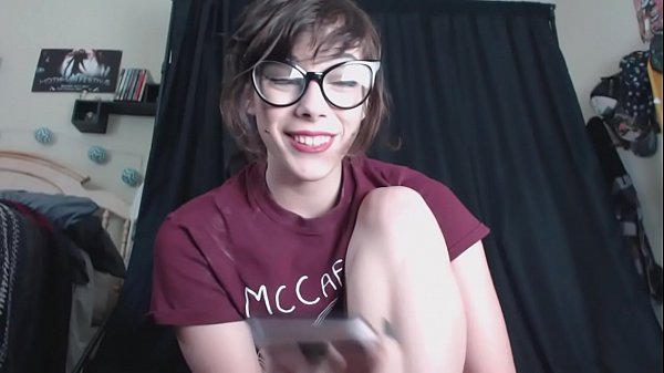 Nonton White Girl Dirty Talking thumbnail