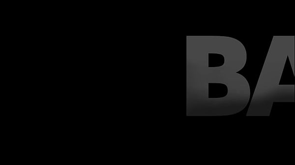 Nonton A Crazy Splash thumbnail