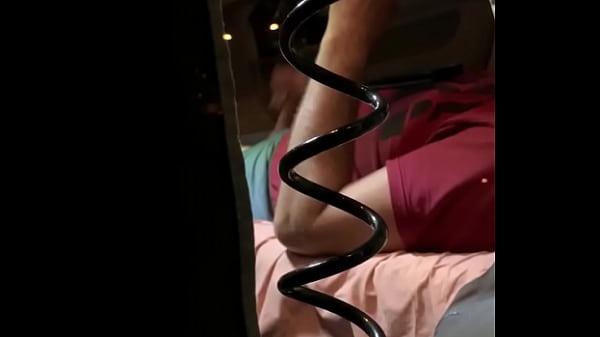 Play MP4 - Romania truck man wank